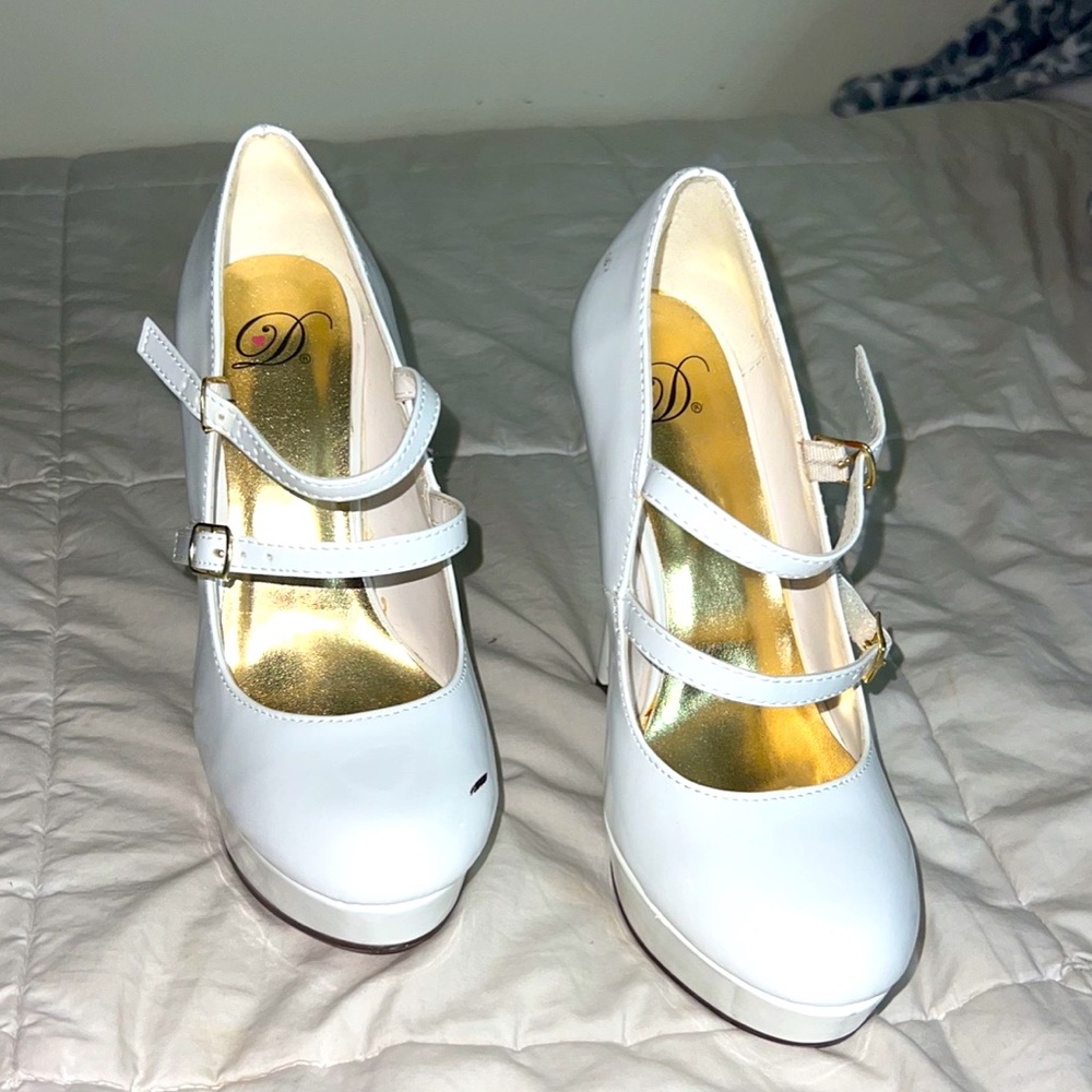 Pearly White Heels